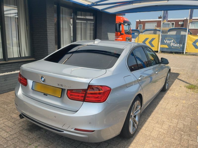 BMW 3er 320d EfficientDynamics Edition 2015