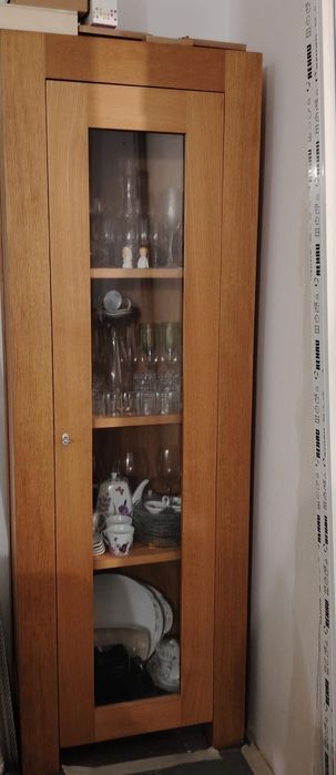 Vitrina / Set mobilier Living (furnir stejar)