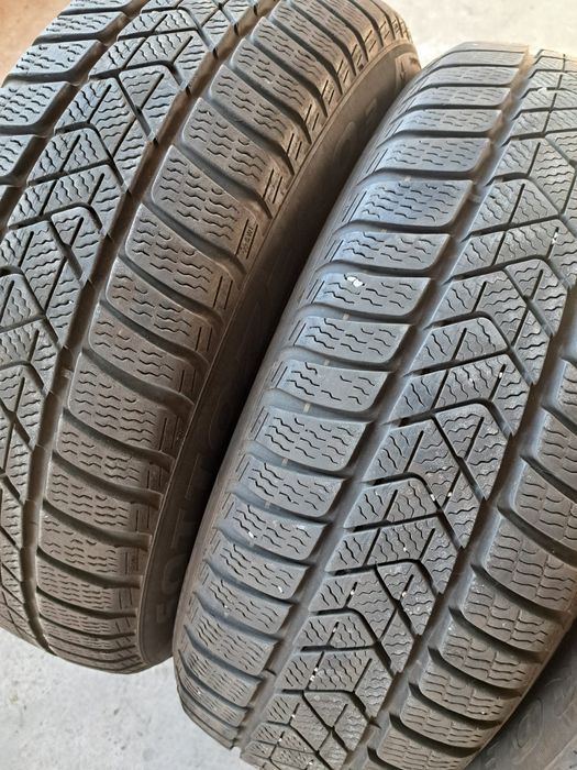 4 anvelope iarnă 205 60 r17 Pirelli