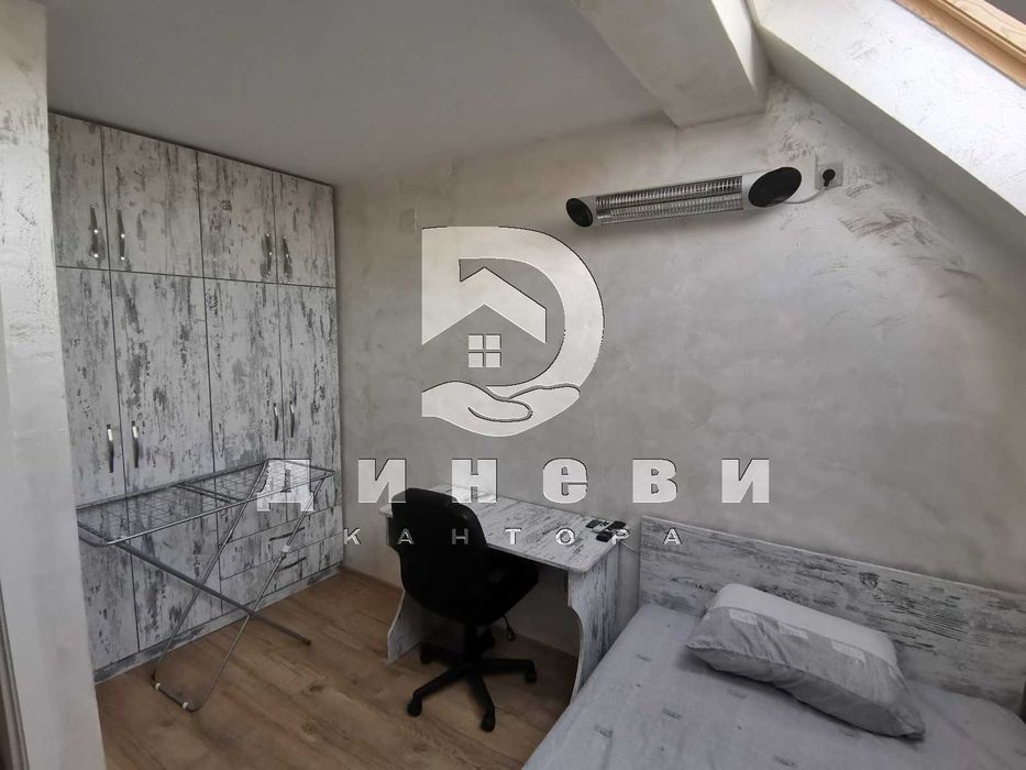 Продава се Тристаен апартамент в Стара Загора, ОРБ - 100 кв.м за 1290 €/кв.м - Снимка #8