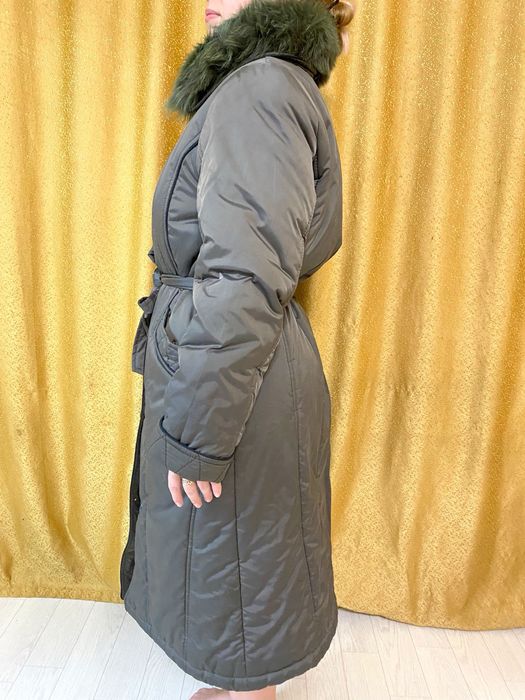 Женский зимний пуховик