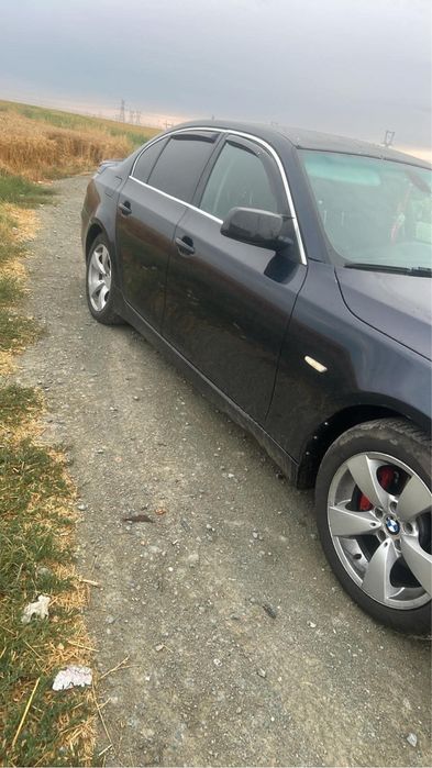 BMW 5 Series 2009 — imagine 3