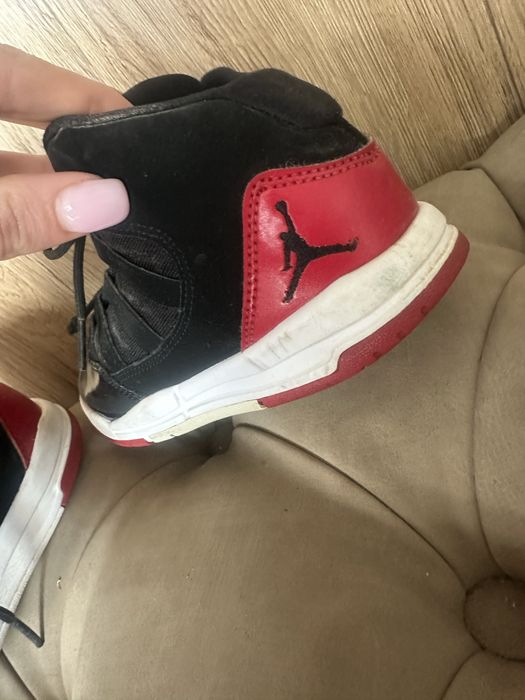 Nike Jordan маратонки