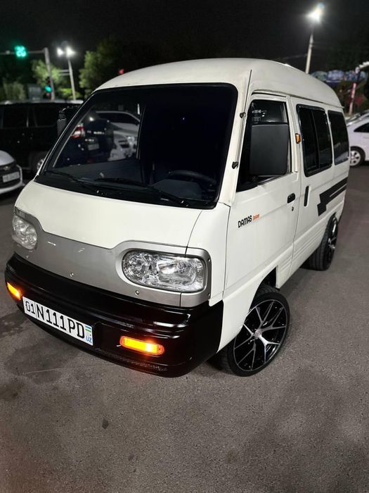 Chevrolet Damas sotiladi srochniga