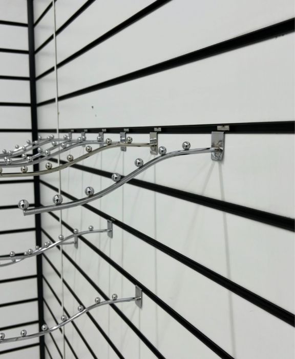 Кронштейн и  панель