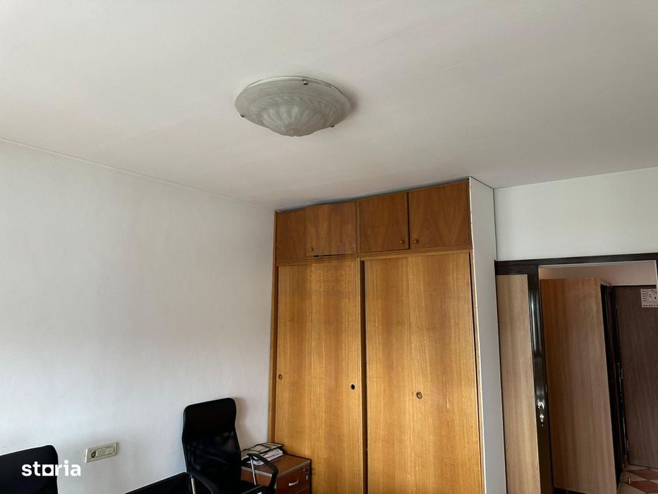 Apartament Renovat 3 Camere Pretabil Birouri *Cotroceni*