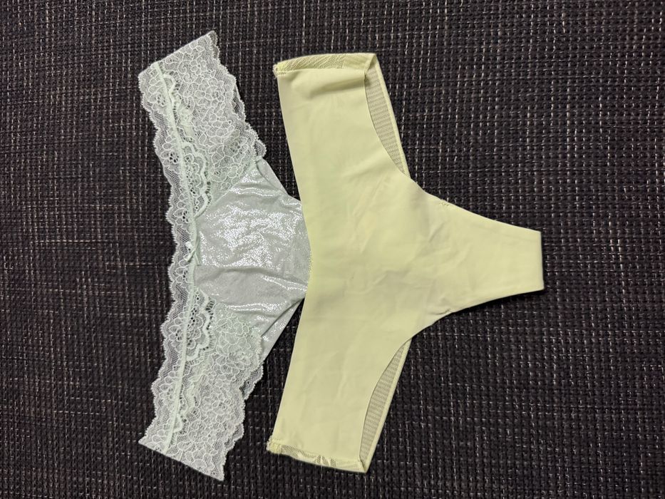 Chiloti Victoria's Secret thong marimea S