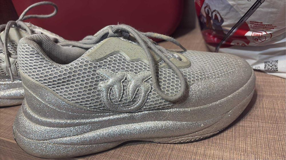 Дамски обувки Pinko