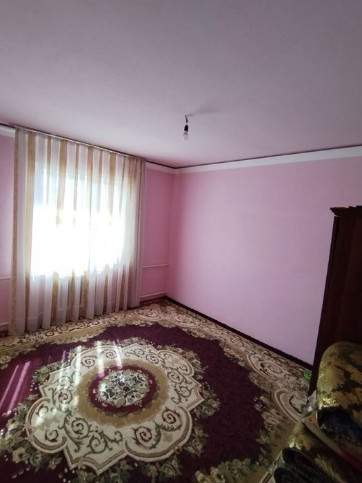 Шахар марказида 4 хонали квартира барча жихозлари билан сотилади