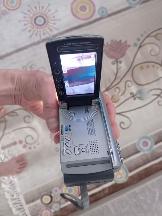 Видеокамера цифровая