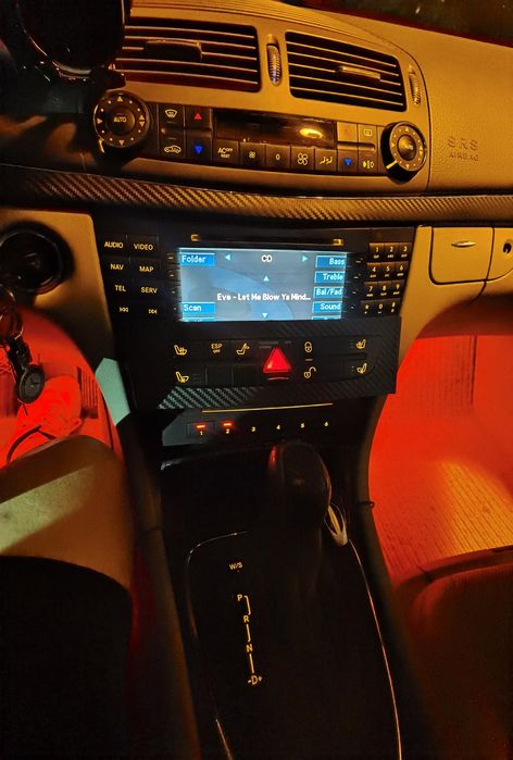 Мерцедес Е320 Бензин