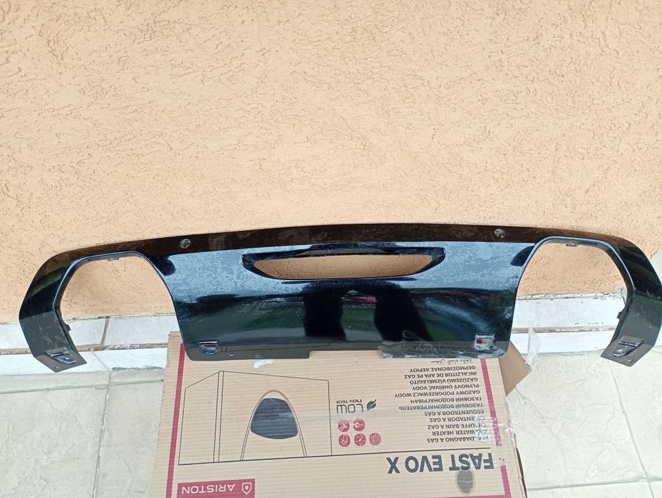 Spoiler bara spate Citroen C4 e-c4 2020+