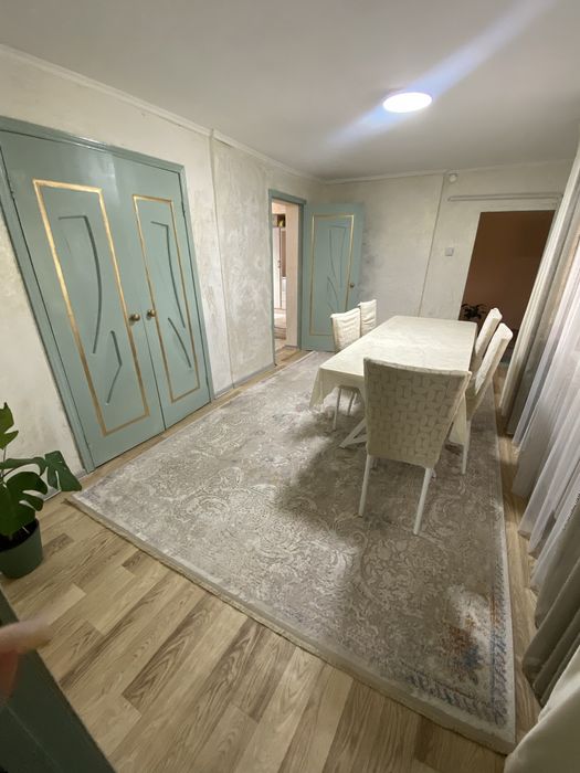 Дом Красный камень