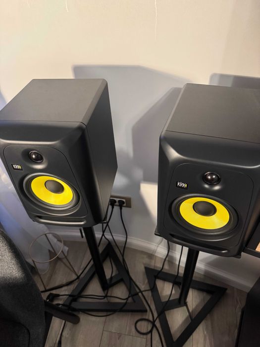 KRK Classic 7 set boxe de studio monitor + standuri, ca noi, impecabil