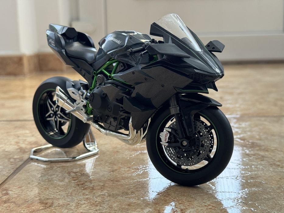 Machete moto Maisto 1:9 Bmw Ducati kawasaky