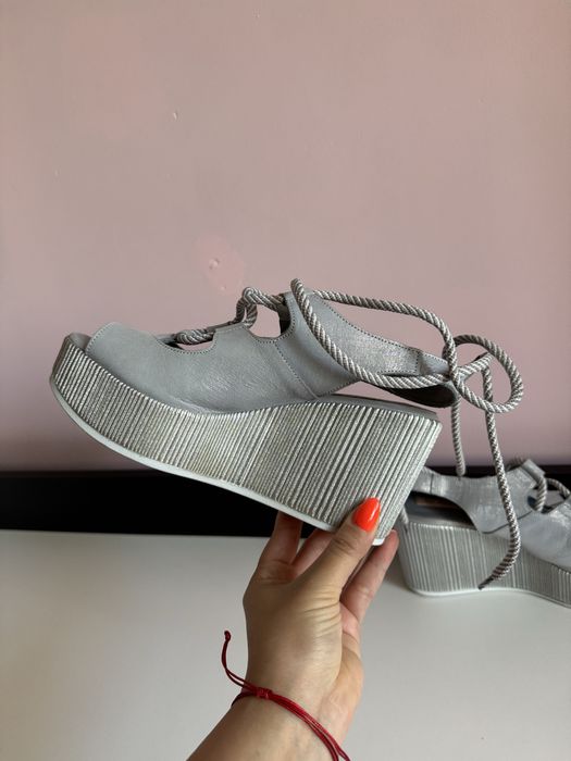 Дамски летни сандали на платформа