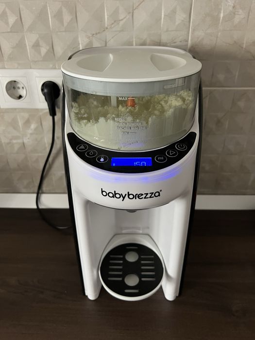 Aparat pentru  prepararea formulei  Babybrezza