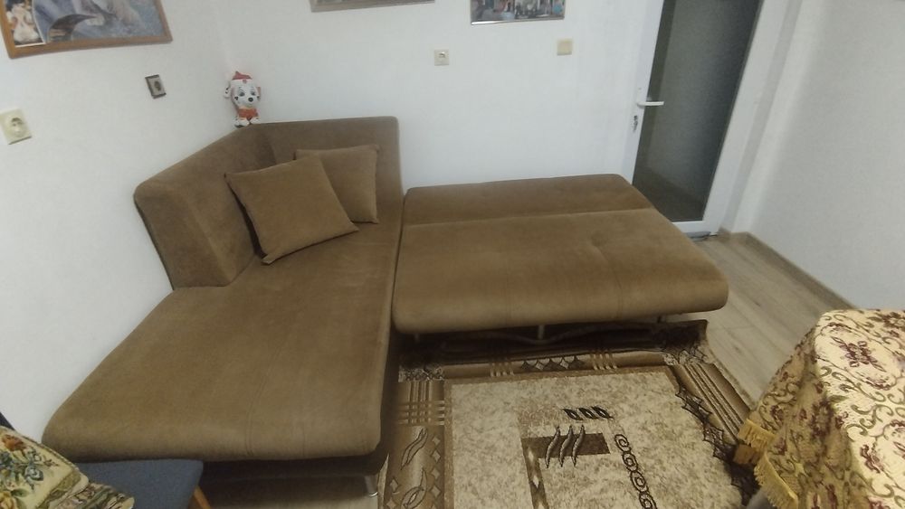 Холов ъглов диван