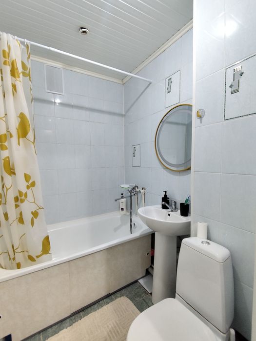 1 ком кв Центр 10000