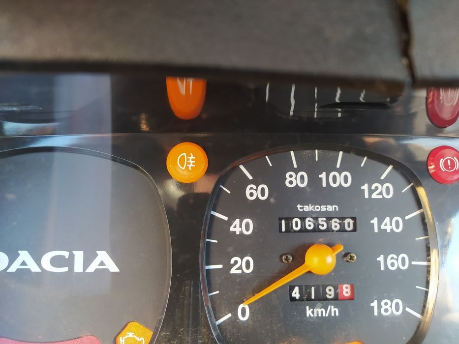 Vand ce se vede in poze