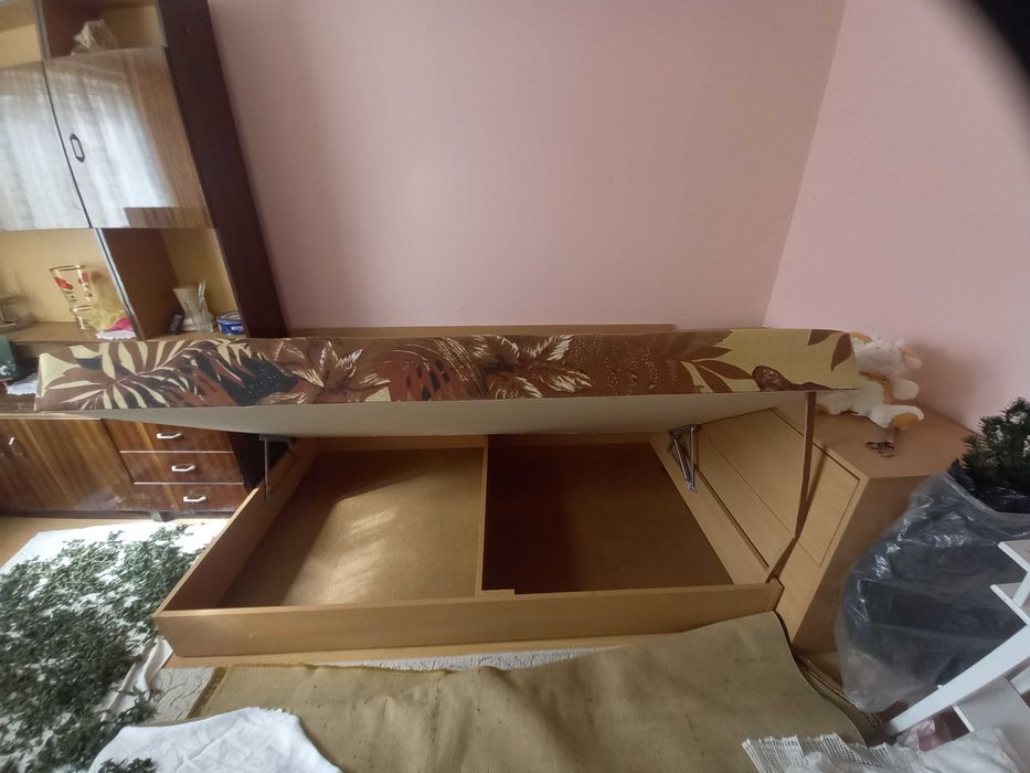 спалня/матрак  с ракла