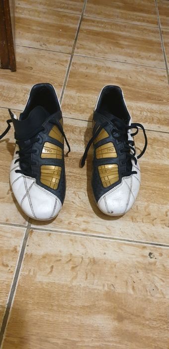 Продавам Бутонки NT90