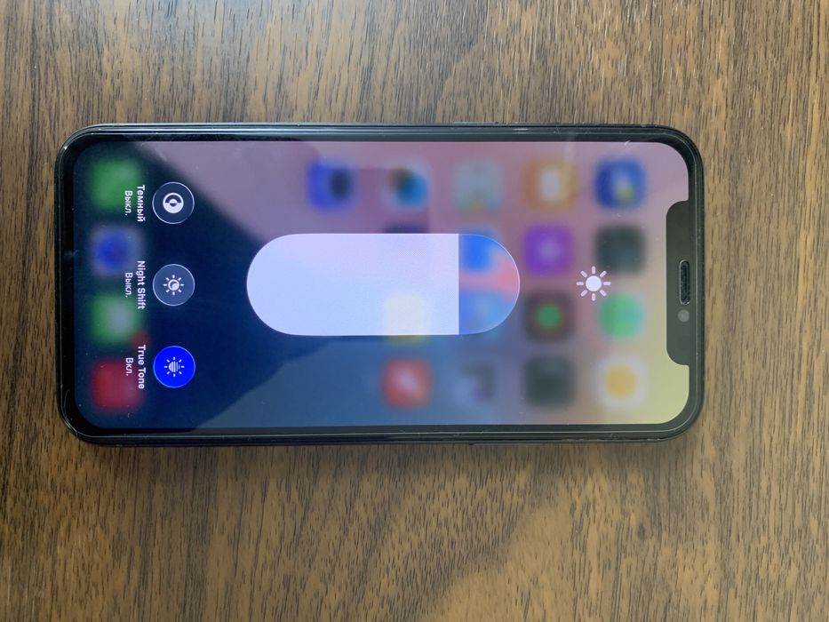 Продам айфон 11 про на 512 гб