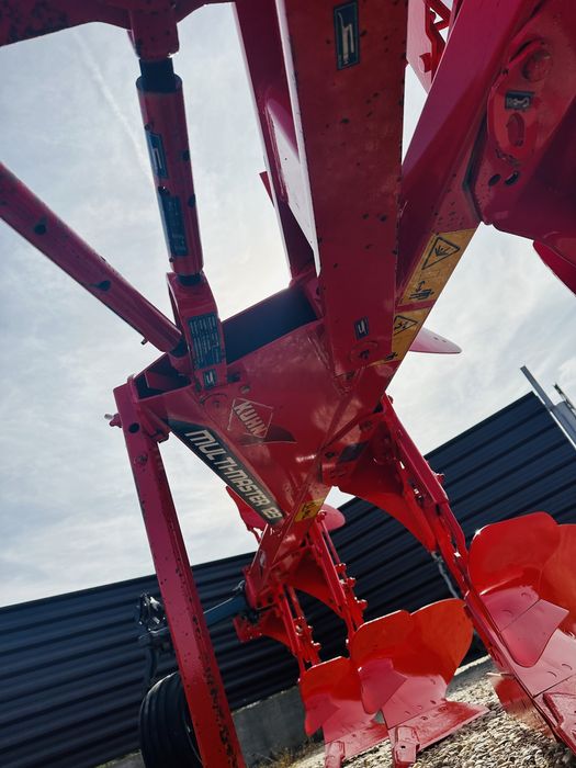Plug Kuhn MultiMaster 123 an 2017 stare NOU Lemken Huard Vogel John
