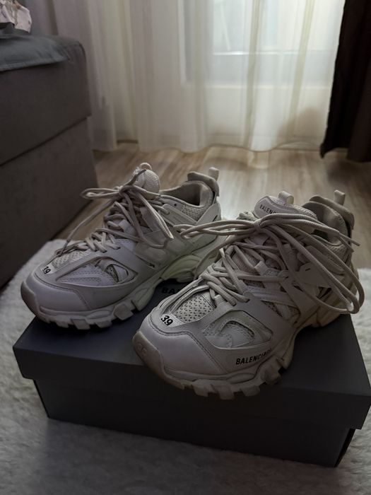 Balenciaga Track