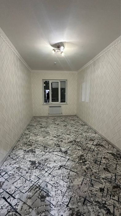 Квартира сотилади янгихает тумани 16 этажка 1- этаж 2 хонали 60 кв