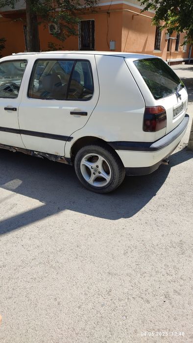 Продам автомобиль Фольцваген гольф 3