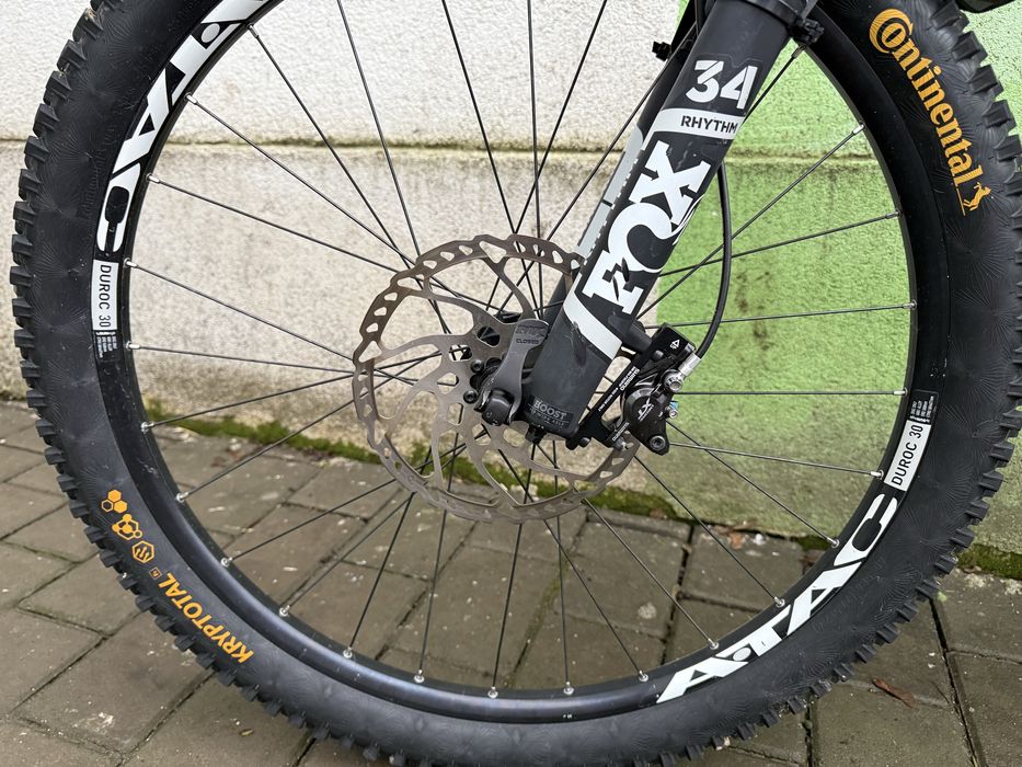 Cube Stereo 140 HPC Race Carbon L