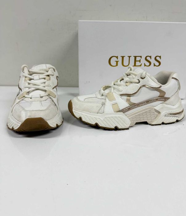Guess Carrli foiled