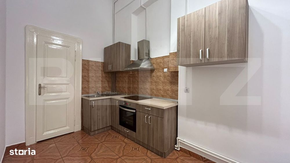 Apartament 2 camere in incinta Palatului Stern, Centrul Istoric al Ora