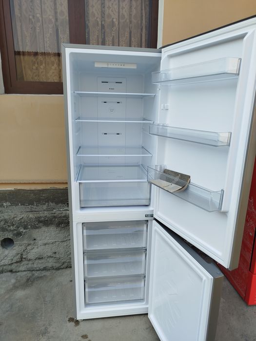 Candy Nofrost Vazdushni Holadilnik Rassiya