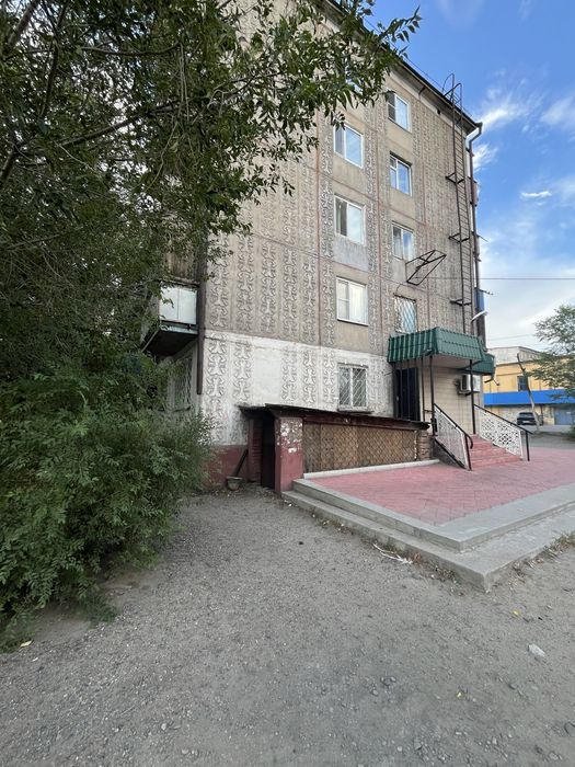 Продам 3-х комнатную квартиру, 35-й квартал