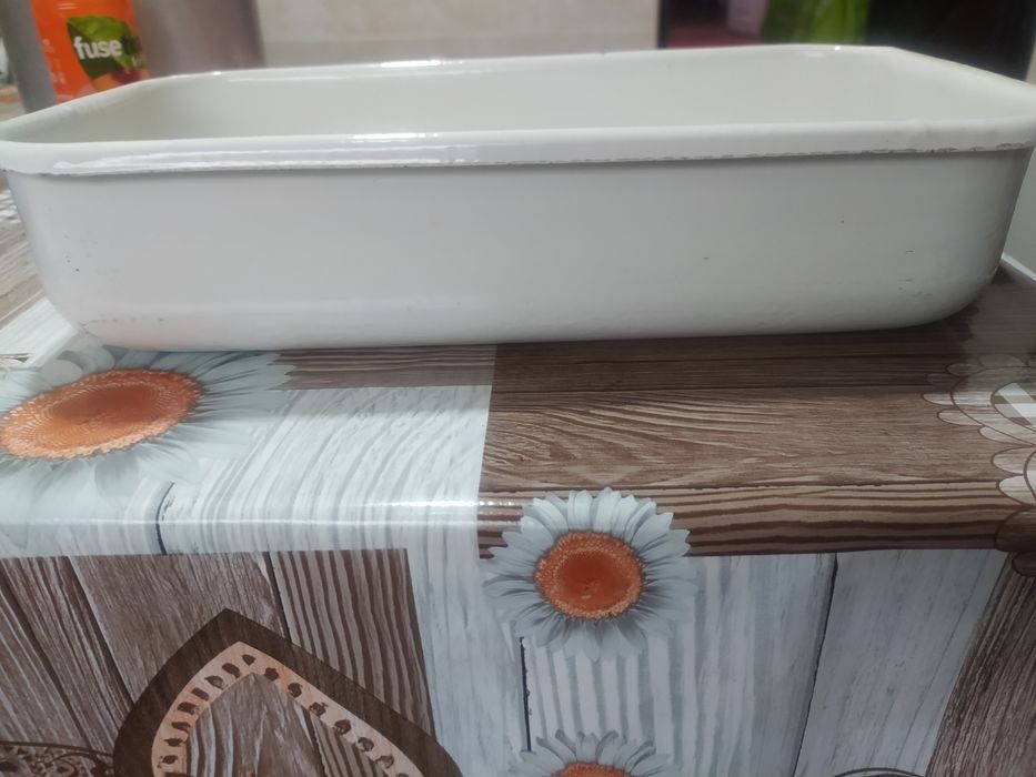 Эмалированный контейнер