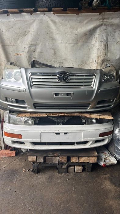 Toyota Avensis 2 поколение морда (передняя часть)