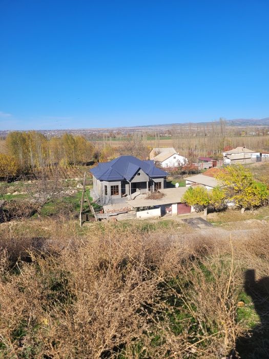 Дом продаётся 10 соток