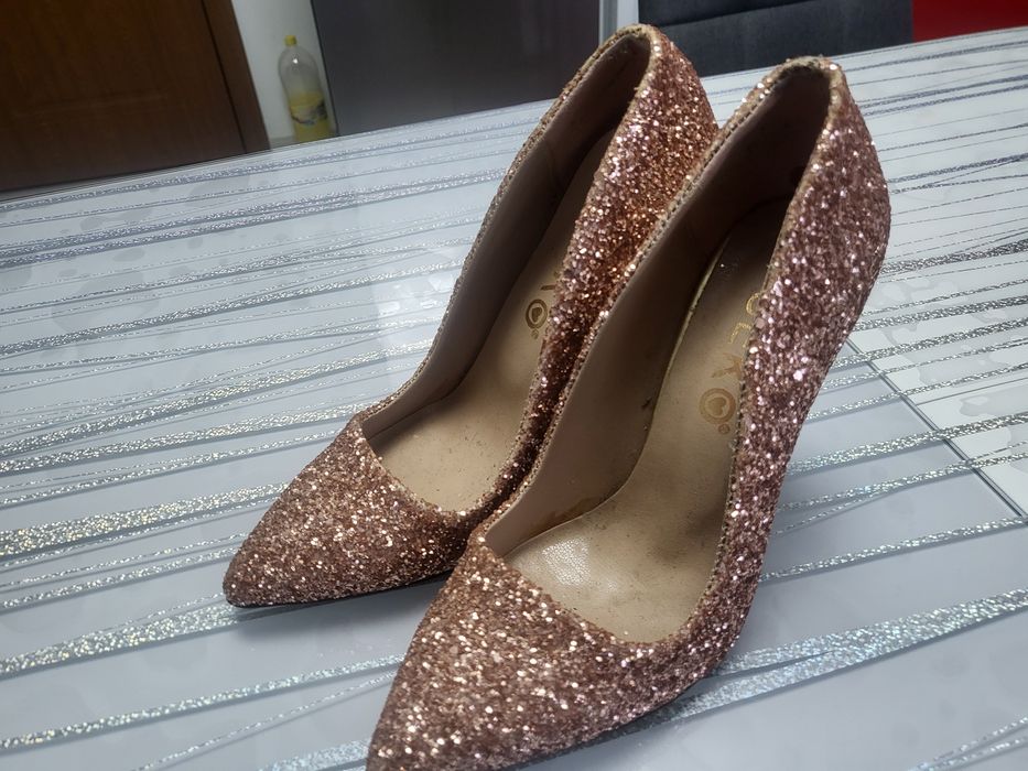 Официални обувки