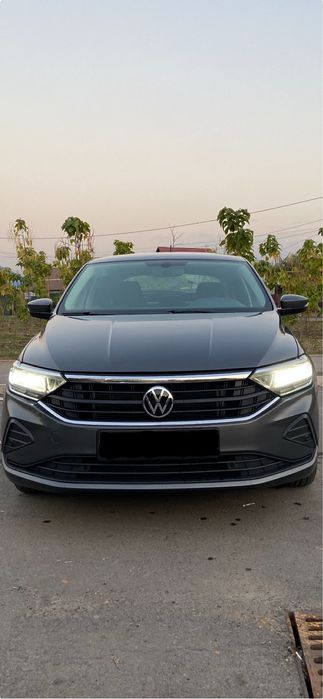 Фары поло лифтбек