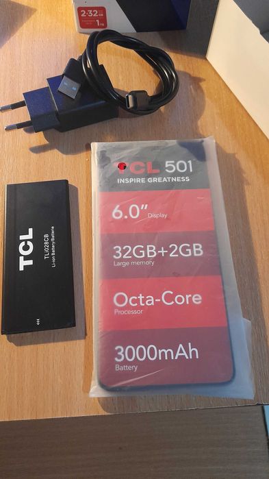 Telefon Nou TCL 501 6" 2GB RAM, 32GB, 4G