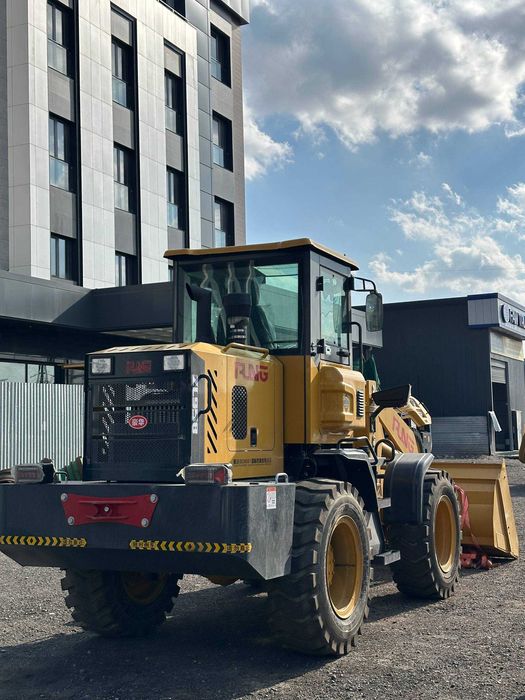 фронтальный погрузчик 1.5 куба