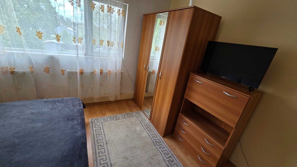 Apartament de închiriat