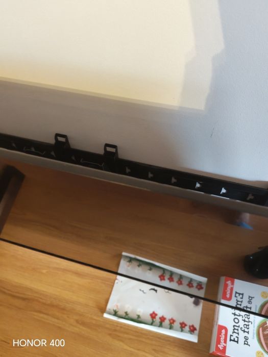 Televizor TCL LED 108 CM