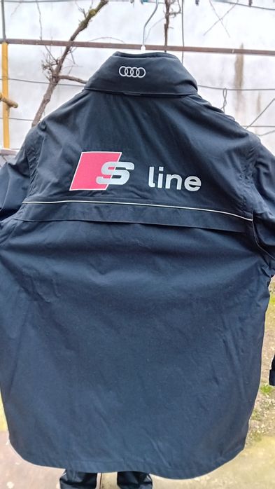 Jacheta Audi impermeabilă