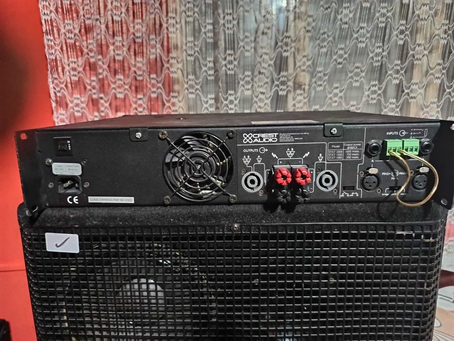 De vandzare amplificator crest audio st1500
