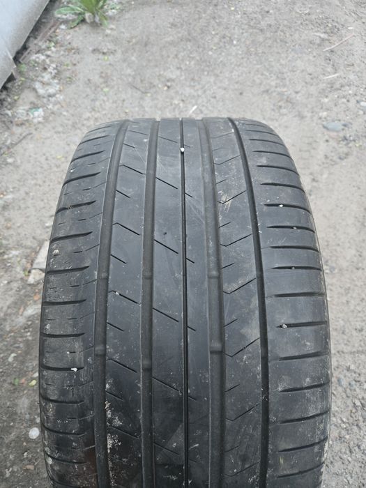 Продам пару 295/35/20