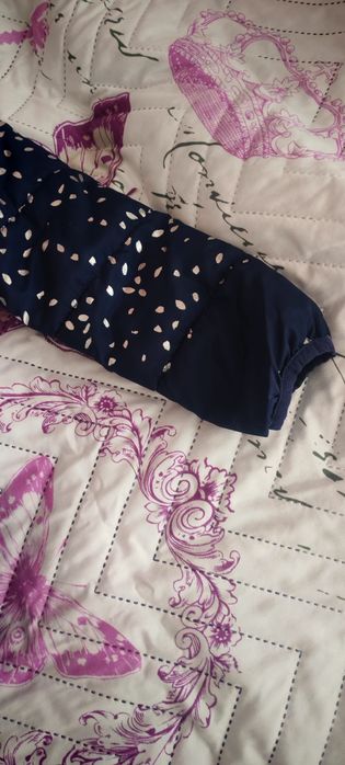 Подарява якета 128 и 134