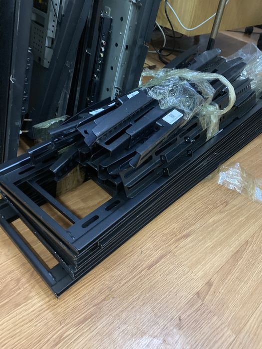 Кронштейн для телевизора